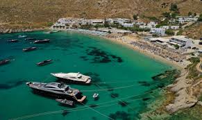 Συναγερμός στην εθνική ιταλίας μετά από θετικά κρούσματα κορωνοϊου. Mykonos Loyketo Se Nammos Kai Skorpios Bre8hkan 13 Kroysmata Economistas Gr