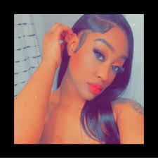 Angelica Grady's Instagram, Twitter & Facebook