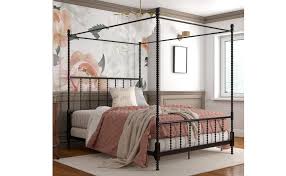 Gift your space a charming look with rousing canopy king bed at alibaba.com. Amazon Com Pemberly Row Parisian Style Design Metal Canopy Bed In Queen Size Frame In Black Furniture Decor