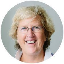 Heidi Culbertson's Instagram, Twitter & Facebook