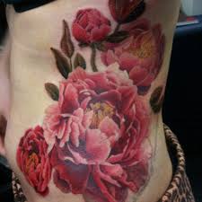 Rose tattoo auf der hüfte; Pfingstrosen Tattoo Hufte Tattooidee Com