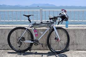 少し太めのいい感じのセミスリックタイヤ irc bokenタイヤ 広島の自転車ショップ ファットバイク シングルスピード ロングテールバイク シクロクロス ハンドメイドフレームなど grumpy グランピー シクロクロス シングルスピード 自転車