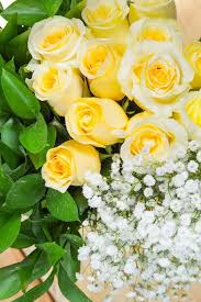 In the yellow wedding bouquets we can also add combinations with other flowers and with different colour and types in the yellow roses ideas we can. Classic Diy Wedding Flower Combo Diy Wedding Flowers Flower Explosion