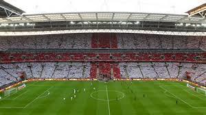 Przejście montażowe w montażu obrazu telewizyjnego; Wembley Stadium Wembley Stadium London
