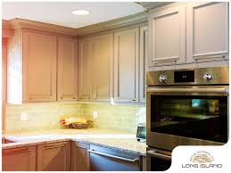 New look kitchen refacing has serviced nassau and suffolk counties on long island, queens, manhattan, and brooklyn for over 20 years with exceptional service and…. 3 Key Benefits Of Kitchen Cabinet Refinishing