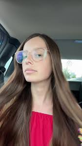 Amber Darley (@amberldarley)