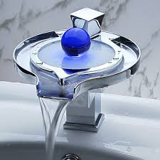 40 Gorgeous Modern Bathroom Designs Best Pic Modern Banyo Banyo Lavabo Muslugu Banyo Muslugu