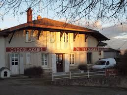 Blog De La Chocolaterie Monet Auvergne Village Francais Beaux Villages