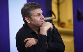 «μπασάκη, να ξέρεις πως ό,τι ανεβαίνει κατεβαίνει. Apostolos Gkletsos Eimai Aplos Kwphlaths Ston Syriza Eidhseis Pagenews Gr