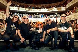 Zespół który wydał album wolne od cla lombard: Przezyj To Sam W Sok Lombard Zagra W Koncercie Mikolajkowym Suwalski Osrodek Kultury