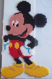 Perles A Repasser Disney Avec Images Hama Beads Disney Motifs Perler Perle A Repasser Modeles
