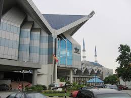 The selangor state museum was established in 1887 and was the second museum after taiping museum in perak to be established in malaysia. Sultan Alam Shah Museum Wikipedia