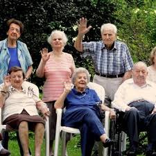 Es la temporada estival la que enmarca una celebración en la que se rinde. Dia De Los Abuelos Por Que Se Celebra El 26 De Julio