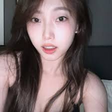 이번 주 당신의 작은 즐거움은 무엇이었나요? 내꺼는 발레, 극장, 이 베고니아, 라임 더미와 키위 열매가 포함되었다.