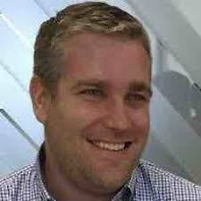 Deirdre Curtis's Instagram, Twitter & Facebook