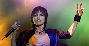 Dolores O Riordan 1971 2018 Dolores O Riordan Cranberries Songs Cranberries Lead Singer