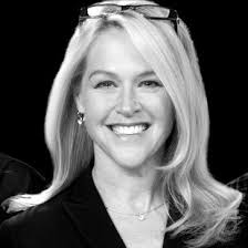 Kristi Ross (@KristiRossX)