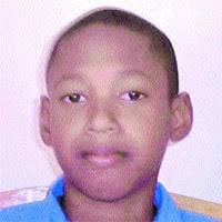 De Verteuil sends top seed packing