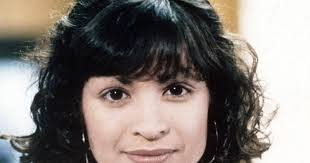 A Shroud of Thoughts: Wendy Goldman