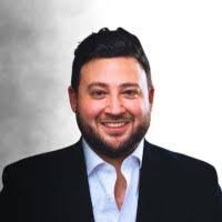 Abe Cohen's Instagram, Twitter & Facebook