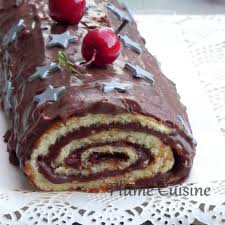 Buche Au Chocolat Facile Buche Au Chocolat Roule Au Chocolat Gateau Roule Chocolat