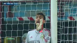 Share the best gifs now >>> Milan S 1 96 Meter Giant Lie Down And Cry Bitterly Is The Half Naked Carnival In The Locker Room Still Leaving The Team Minnews