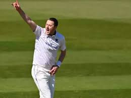 The tweets emerged on wednesday, the day robinson was handed his test cap at lord's and england lined up in a moment of unity to fight seven. Cwkpyzidz52ufm