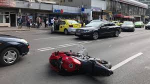 Citeste ultimele stiri despre accident bacau pe stirileprotv.ro. Accident Grav La Orizont Un Motociclist Aruncat Pe Carosabil DupÄƒ O Coliziune Cu Un Taxi Ziarul De BacÄƒu