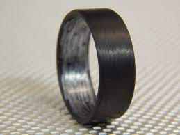 Carbon Fiber Unidirectional Black Ring With Texalium Inside In 2020 Mens Carbon Fiber Wedding Ring Black Wedding Rings Carbon Fiber Wedding Bands