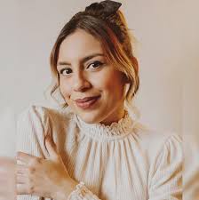 Loudetails by Danielle Torres