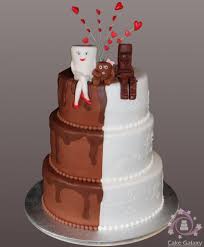 Für die füllung kinderschokolade mit 50 g sahne in einem topf schmelzen. Pin Von Isabell Auf Cake Galaxy Hochzeitstorte Kinderriegel Torte Hochzeit Hochzeitstorte
