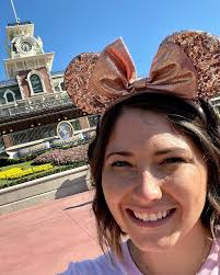 ✨Gabrielle McKinney✨ (@gabrielle.smartmomstravel) • Instagram photos and  videos