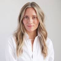 Betsy Toney's Instagram, Twitter & Facebook