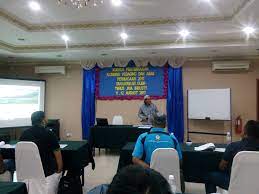 Peserta kursus akan mempelajari keperluan umum dan pengurusan ternakan kambing di samping didedahkan dengan potensi bidang penternakan kambing di bintulu khasnya dan di sarawak amnya. Kursus Penternakan Kambing Pedaging Asas Perniagaan 2017 Tawau 11 Ogos 2017 Pada Hari Pertama Kursus Tn Sably Yusin Telah Memulakan Ceramah Dengan Situasi Semasa Kambing Di Malaysia Dan Sabah Di Sabah Terutamanya