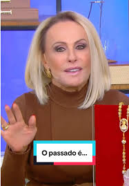 Maike Em Ana Maria Braga