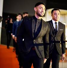 Petaling jaya, oct 15 — paskal actor ammar alfian and model nelissa nezam have officially divorced following a rocky year involving an extramarital the divorce comes more than a year after nelissa (left) publicly posted about ammar's infidelity. Biodata Dan Latar Belakang Pelakon Ammar Alfian Iluminasi
