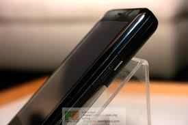 Review: Asus P835 PDA Phone
