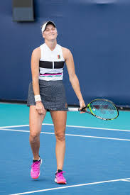 Tenistka markéta vondroušová má olympijské stříbro. Galerie Nova Senzace Ceskeho Tenisu Vondrousova Tohle Jsou Jeji Chlapi Foto 24 Isport Cz