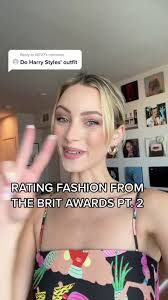 Brits Awords Horse Cosdume