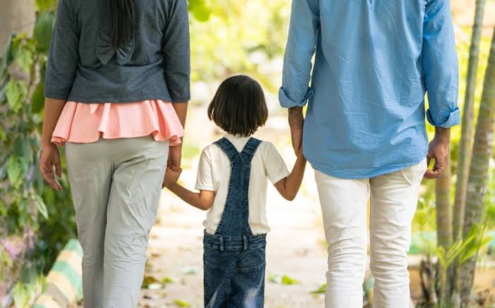 The Rise of Collaborative Co-Parenting in Modern Family Dynamics