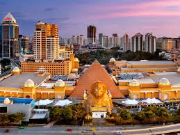 Trade in kereta tersebut dalam tempoh 5 thn, kereta pon dah habis bayar. Kereta Sewa Murah Subang Jaya Subang Jaya Pyramids San Francisco Skyline