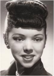 Doris Helen "Aunt Dodie" Dewar