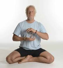 San pedro yoga, wellness & crystals. Yin And Yang With Simon Low Asana International Yoga Journal