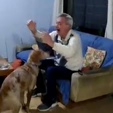 Hincha de santa fe llorando. El Conmovedor Video De Un Abuelo De Colon Llorando Junto A Su Perro Lo Vi Campeon Lo Vi Campeon Pronto