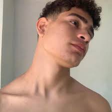 🚨| RUMOR Beyonce tiene a la mira a Ariana Grande para colaborar en una  canción del tercer acto de su trilogía, después de Reinassance y Cowboy  cárter.