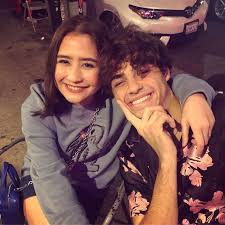 Updates, pictures videos about noah centineo. Jangan Iri Prilly Latuconsina Ternyata Teman Baik Noah Centineo Matamata Com
