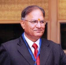 In the recently held G-7 Summit in Canada the most powerful persons  including Presidents and Prime Ministers of various countries were present.  In the official photograph released after the meeting S. Ajay