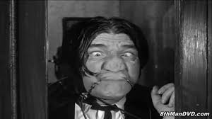 Stooges rework old bits in swing parade