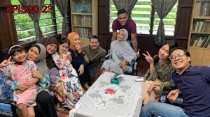Khuzairi samad is a humble, dearly respected, filial son, one who always put his loved ones happiness before him who is secretly in love with mia adriana an arrogant, insolent, disdain person who always thinks less of other people. Tonton Drama 7 Hari Mencintaiku 2 Episod 23 My Panduan