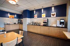 Other amenities include a meeting room, dry cleaning, and laundry facilities. Coliseum Inn Edmonton Updated 2021 Prices